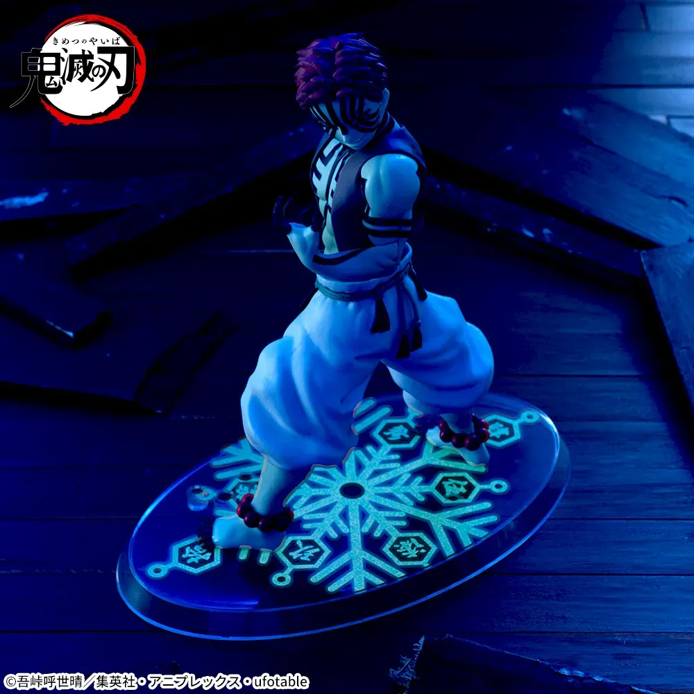 Аніме фігурка Аказа (Akaza) — Клинок, який знищує демонів (Demon Slayer: Kimetsu no Yaiba), серія XStellar, 20 см, виробник Sega 3