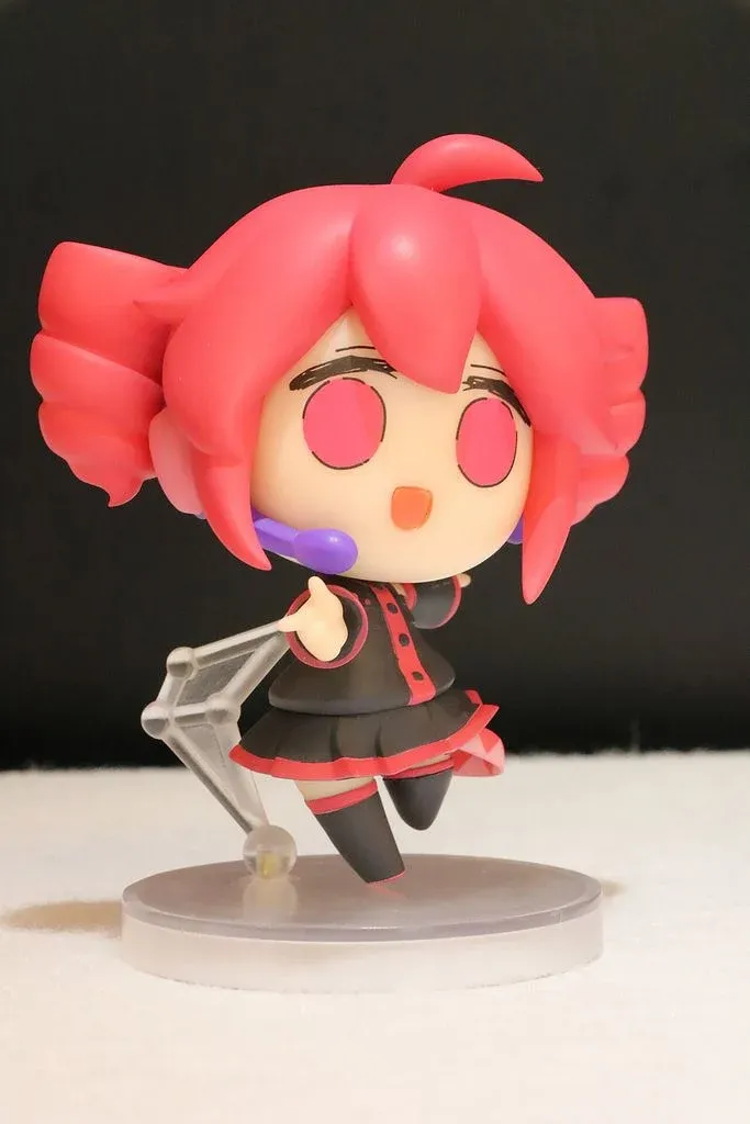 Аніме фігурка Касане Тето: стандартний костюм (Kasane Teto: Standard Outfit Ver.) — UTAU / Synthesizer V, серія Deformed Figure, 11 см, виробник Konami 2