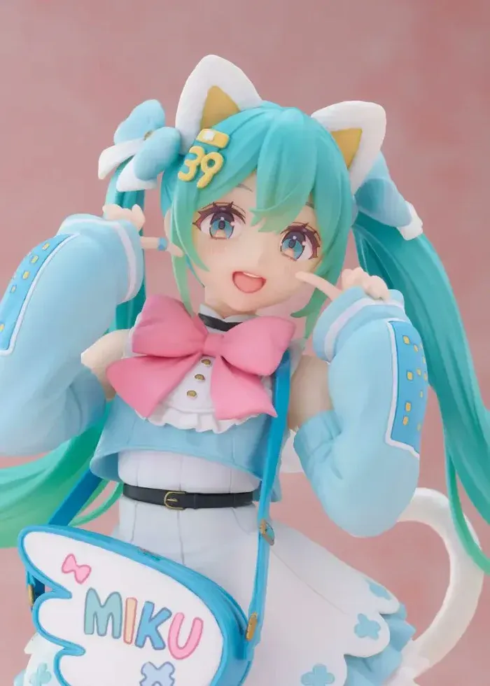 Аніме фігурка Хацуне Міку (Hatsune Miku) Fashion Fancy Taito — Хацуне Міку (Hatsune Miku), 18 см 3
