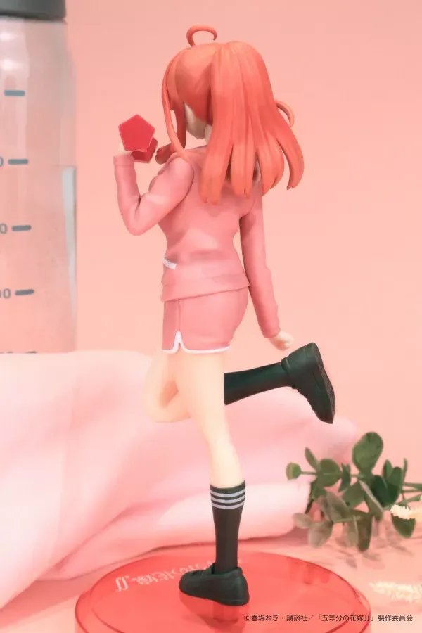 Аніме фігурка Іцукі Накано (Itsuki Nakano) Gym Date Style Fukuya — Пʼять наречених (The Quintessential Quintuplets), 17 см 4