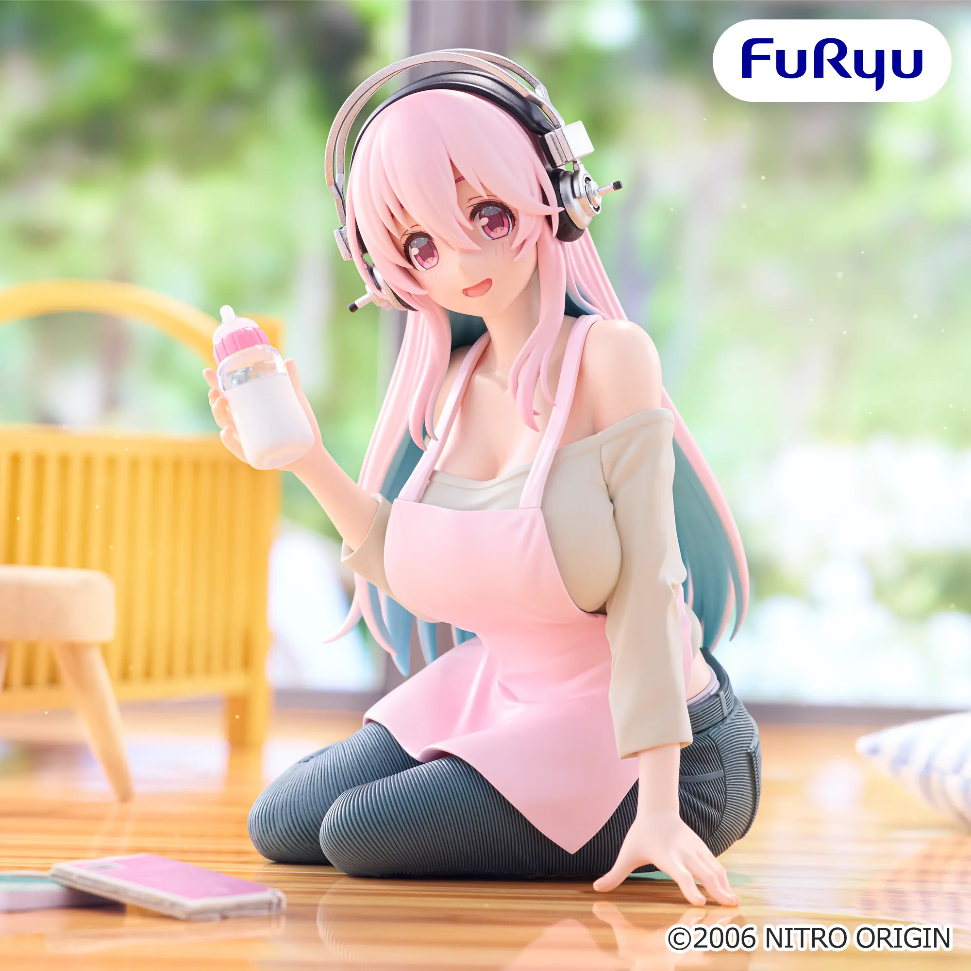 Аніме фігурка Супер Соніко (Super Sonico: Mother Sonico), серія Noodle Stopper, 10 см, виробник FuRyu 2