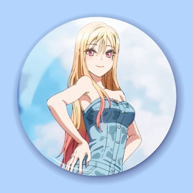 Аніме значок Ця порцелянова лялечка закохалася (My Dress-Up Darling) 32, 56 мм, глянець