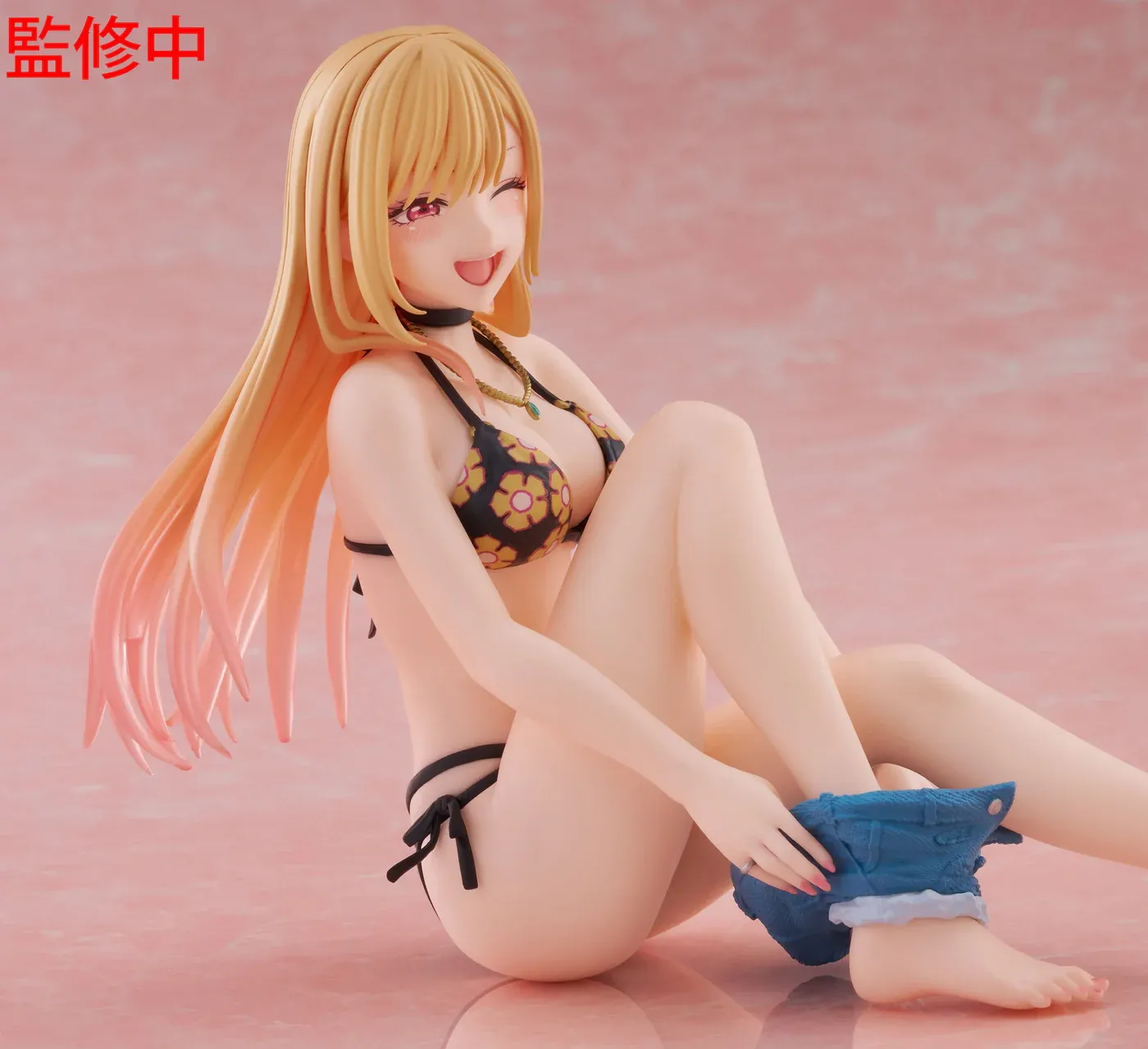 Аніме фігурка Марін Кітаґава (Marin Kitagawa) Desktop Cute Measured Swimsuit Ver. Taito — Ця порцелянова лялечка закохалася (My Dress-Up Darling), 13 см 4