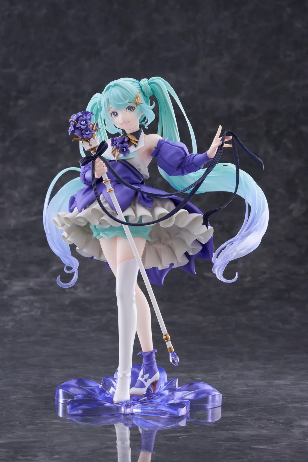 Фігурка Vocaloid AMP+ Hatsune Miku (Birthday 2024 Ver.) 3